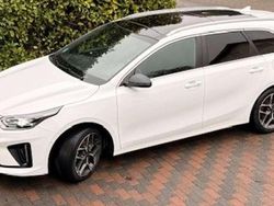Weiß Gebraucht 2019 Kia Ceed Sportswagon GT-Line Kombi | 18.300 € (Fairer Preis)