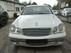 Silber Gebraucht 2004 Mercedes C200 Limousine | 1.750 € (Guter Preis)