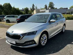 Silber Gebraucht 2019 Skoda Octavia Style Kombi | 17.850 € (Etwas zu teuer)