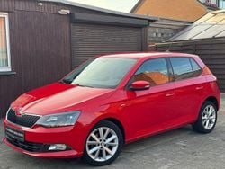Rot Gebraucht 2018 Skoda Fabia Clever Limousine | 9.850 € (Superpreis)
