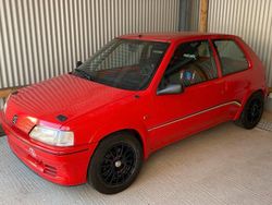 Rot Gebraucht 1995 Peugeot 106 Kleinwagen | 15.500 €