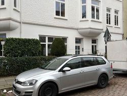 Silber Gebraucht 2015 VW Golf VII Trendline Kombi | 6.400 € (Fairer Preis)