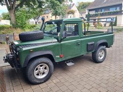 Grün Gebraucht 1999 Land Rover Defender SUV | 18.000 €