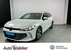 Oryxweiß perleffekt Gebraucht 2025 VW Passat Business Kombi | 37.490 € (Guter Preis)