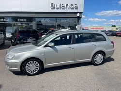 Gold Gebraucht 2005 Toyota Avensis Executive Kombi | 6.970 €