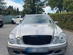 Grau Gebraucht 2004 Mercedes E280 Limousine | 7.500 € (Etwas zu teuer)