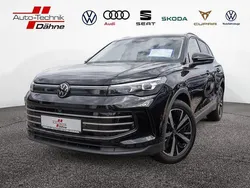 Deep black Gebraucht 2024 VW Tiguan Elegance SUV | 41.990 € (Teuer)