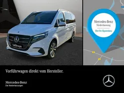 Weiß Gebraucht 2024 Mercedes V300 Style Van / Kleinbus | 72.979 €
