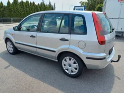 Silber Gebraucht 2004 Ford Fusion Limousine | 1.690 € (Fairer Preis)