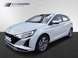 Grau Gebraucht 2024 Hyundai i20 Trend Limousine | 18.633 € (Guter Preis)