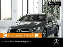 Grau Gebraucht 2024 Mercedes A180 Advanced Limousine | 28.990 € (Fairer Preis)