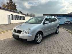 Grau Gebraucht 2003 VW Polo Kleinwagen | 2.000 € (Fairer Preis)
