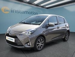 Grau Gebraucht 2019 Toyota Yaris Hybrid Kleinwagen | 13.699 € (Fairer Preis)