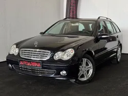 Dunkel blau Gebraucht 2006 Mercedes C180 Sport Edition Kombi | 7.990 €