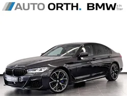Grau Gebraucht 2022 BMW M550 Performance Limousine | 62.800 € (Etwas zu teuer)