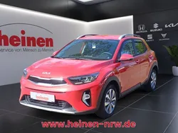 Rot Gebraucht 2023 Kia Stonic Vision SUV | 19.899 € (Fairer Preis)