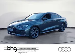 Grau Gebraucht 2024 Audi A3 S-Line Limousine | 38.900 € (Teuer)