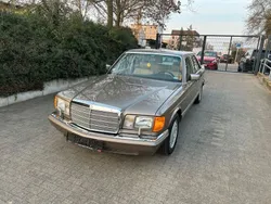 Grau Gebraucht 1986 Mercedes 300 SE Limousine | 17.499 €