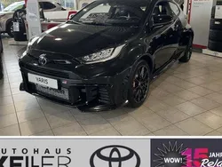 Schwarz Neu 2024 Toyota Yaris Limousine | 49.960 € (Fairer Preis)