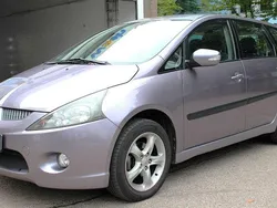 Violett Gebraucht 2004 Mitsubishi Grandis Invite Van / Kleinbus | 3.500 € (Fairer Preis)