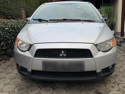 Silber Gebraucht 2011 Mitsubishi Colt Kleinwagen | 1.599 € (Etwas zu teuer)