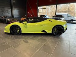 Grün Gebraucht 2022 Lamborghini Huracán Cabrio | 299.000 €