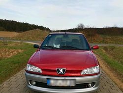 Rot Gebraucht 2000 Peugeot 306 Kleinwagen | 2.000 € (Etwas zu teuer)