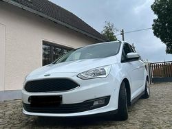 Weiß Gebraucht 2017 Ford C-MAX Van / Kleinbus | 10.000 € (Fairer Preis)