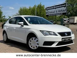 Weiß Gebraucht 2016 Seat Leon Reference Limousine | 12.450 € (Fairer Preis)