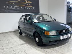 Grün Gebraucht 1996 VW Polo Basis Kleinwagen | 3.900 €