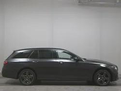 Grau Gebraucht 2021 Mercedes E300 AMG line Limousine | 26.480 € (Superpreis)