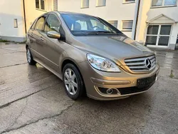 Gold Gebraucht 2005 Mercedes B200 Van / Kleinbus | 6.499 € (Fairer Preis)