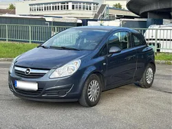 Blau Gebraucht 2009 Opel Corsa Kleinwagen | 1.890 € (Guter Preis)