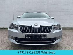 Silber Gebraucht 2018 Skoda Superb Style Kombi | 12.000 € (Guter Preis)