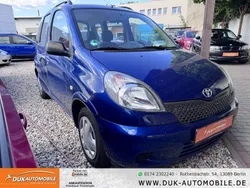 Blau Gebraucht 2002 Toyota Yaris Verso Sol Van / Kleinbus | 2.499 € (Guter Preis)