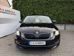 Schwarz Gebraucht 2020 Skoda Octavia Premium Edition Kombi | 13.800 € (Fairer Preis)