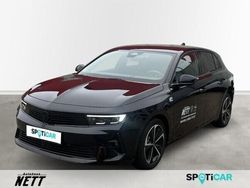 Schwarz (karbon schwarz) Gebraucht 2024 Opel Astra GS Line Limousine | 32.990 €