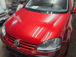 Rot Gebraucht 2004 VW Golf Limousine | 4.400 € (Fairer Preis)