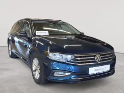 Aquamarinblau metallic Gebraucht 2020 VW Passat Business Kombi | 20.790 € (Guter Preis)
