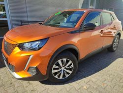 Gebraucht 2023 Peugeot e-2008 Active SUV | 18.990 € (Guter Preis)
