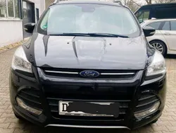 Schwarz Gebraucht 2016 Ford Kuga SUV | 11.790 € (Guter Preis)