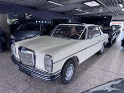 Weiß Gebraucht 1970 Mercedes 250 | 23.999 €