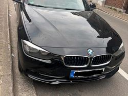 Schwarz Gebraucht 2017 BMW 320 Sport Line Kombi | 11.500 € (Fairer Preis)