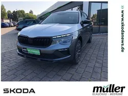 Grau (graphitegrau metallic) Neu 2025 Skoda Kamiq Tour SUV | 37.410 €