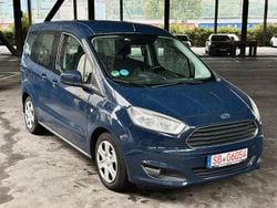 Blau Gebraucht 2015 Ford Tourneo Courier Van / Kleinbus | 6.650 € (Guter Preis)