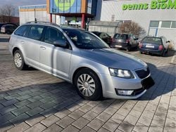 Silber Gebraucht 2014 Skoda Octavia Kombi | 7.350 € (Etwas zu teuer)
