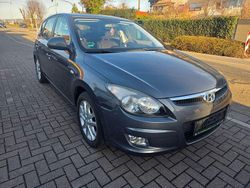 Schwarz Gebraucht 2010 Hyundai i30 Edition+ Limousine | 3.750 € (Fairer Preis)