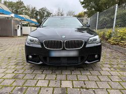 Schwarz Gebraucht 2012 BMW 530 Limousine | 8.300 € (Guter Preis)