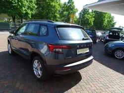 Grau Gebraucht 2022 Skoda Karoq SUV | 25.750 € (Guter Preis)