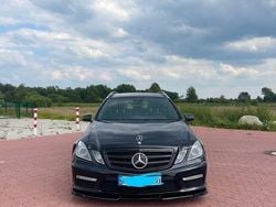 Schwarz Gebraucht 2012 Mercedes E63 AMG AMG Kombi | 26.000 € (Etwas zu teuer)